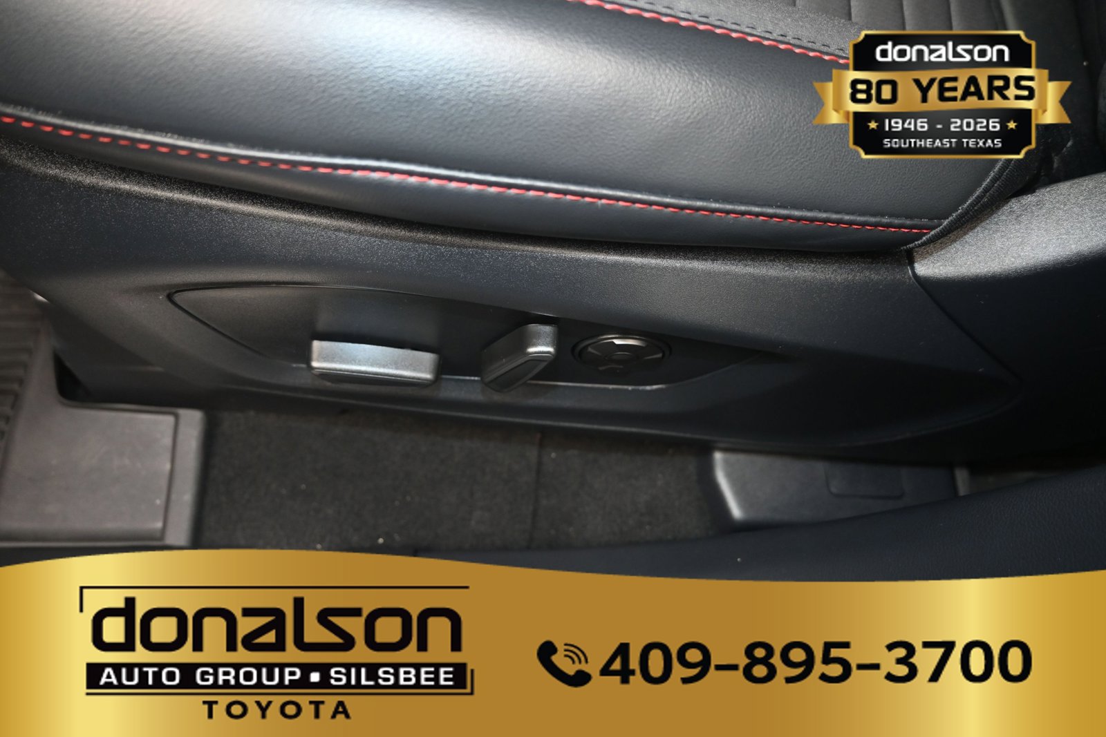 Used 2025 Ford Explorer ST-Line w/ Premium Package RWD image 9
