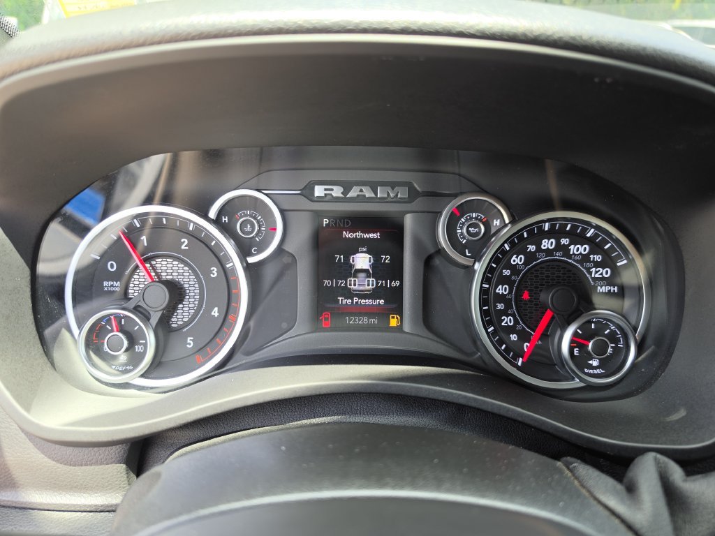 Certified 2025 RAM 3500 Tradesman AWD/4WD image 31