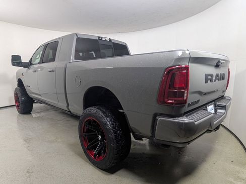 New 2026 RAM 2500 Laramie AWD/4WD image 6