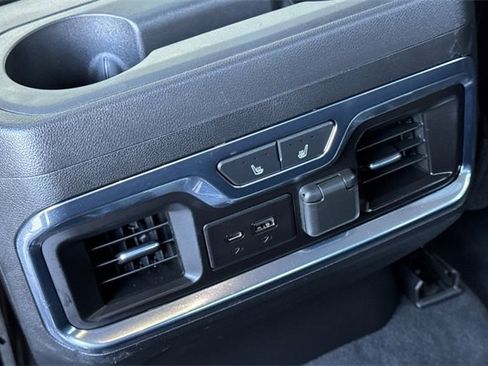 Used 2023 GMC Sierra 3500 Denali w/ Denali Black Diamond Edition image 44