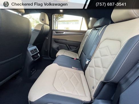 New 2026 Volkswagen Atlas SE image 27