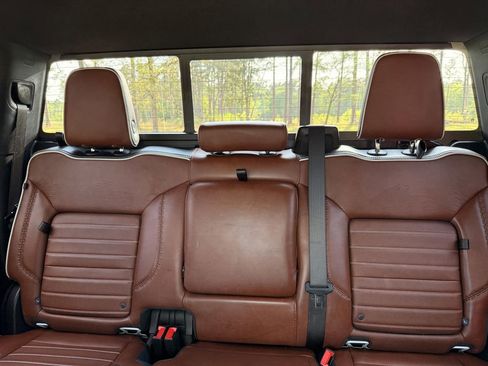 Used 2025 GMC Sierra 3500 Denali Ultimate AWD/4WD image 33