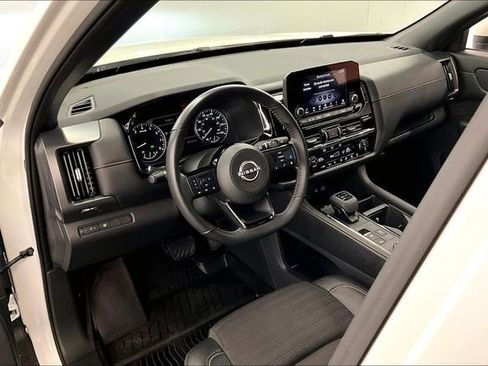 Used 2023 Nissan Pathfinder Rock Creek AWD/4WD image 16