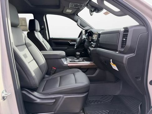 New 2026 Chevrolet Silverado 1500 RST w/ RST All Star Premium Package image 15