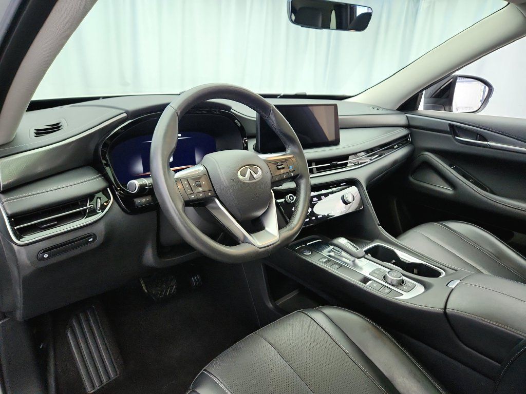 Used 2023 INFINITI QX60 Luxe AWD/4WD image 9