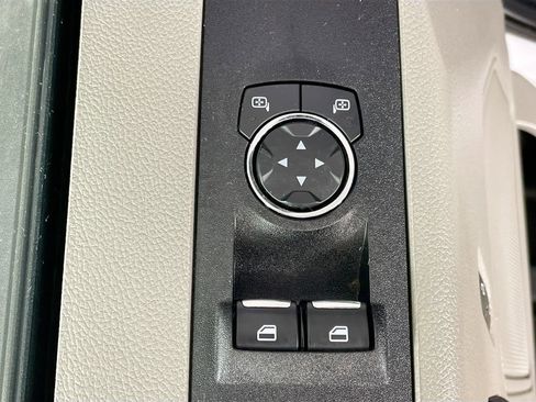 Used 2022 Ford F250 XL w/ Power Equipment Group image 19
