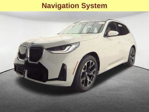 Used 2025 BMW X3 xDrive30i AWD/4WD image 4