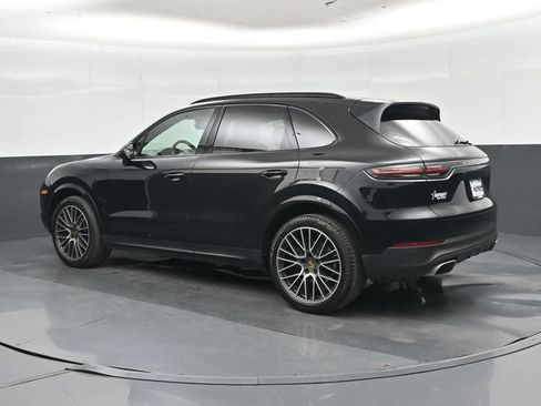 Used 2020 Porsche Cayenne AWD/4WD image 28