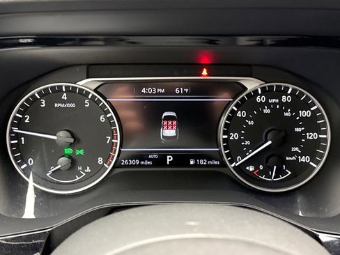 Used 2023 Nissan Pathfinder SV w/ Black Appearance Package image 13