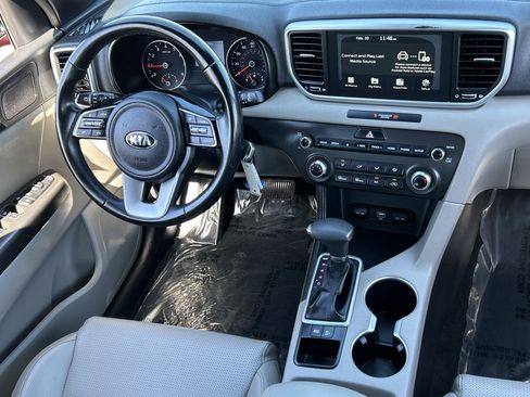 Used 2021 Kia Sportage S image 13