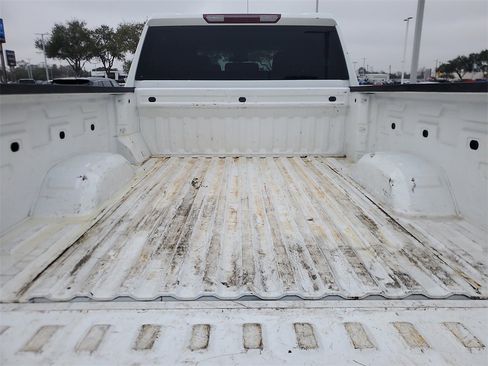 Used 2024 Chevrolet Silverado 2500 LT image 6