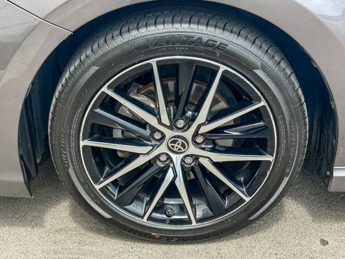 Used 2023 Toyota Camry SE image 10