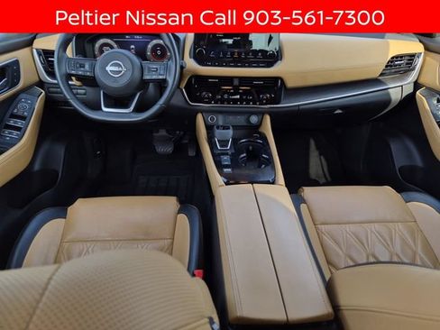 Certified 2023 Nissan Rogue Platinum w/ Platinum Premium Package FWD image 27