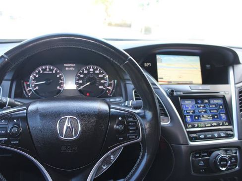 Used 2018 Acura RLX w/ Technology Package FWD image 34