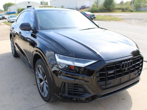 Used 2021 Audi Q8 Premium w/ Black Optic Package image 3