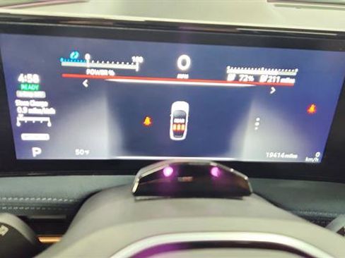 Used 2023 Nissan Ariya image 14