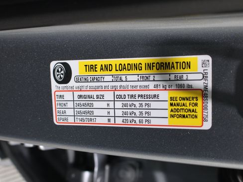 Used 2025 Buick Envision Avenir AWD/4WD image 43