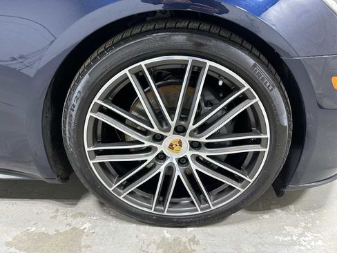 Used 2018 Porsche Panamera 4S w/ Sport Package AWD/4WD image 7