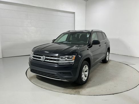 Used 2018 Volkswagen Atlas Launch Edition AWD/4WD image 19
