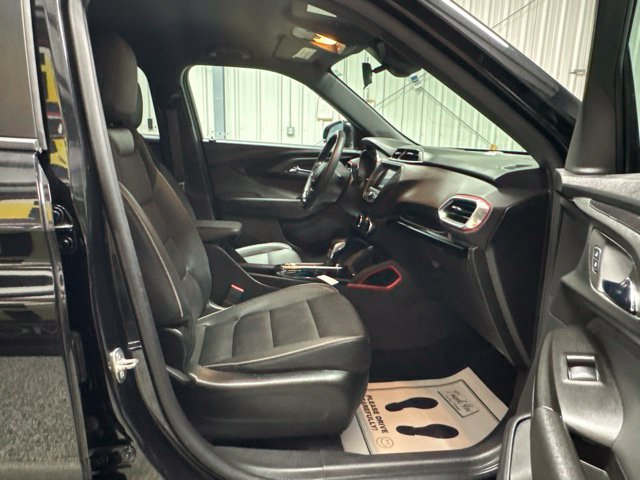 Used 2022 Chevrolet TrailBlazer RS FWD image 24