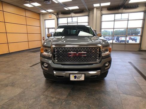 Used 2020 GMC Canyon Denali AWD/4WD image 2