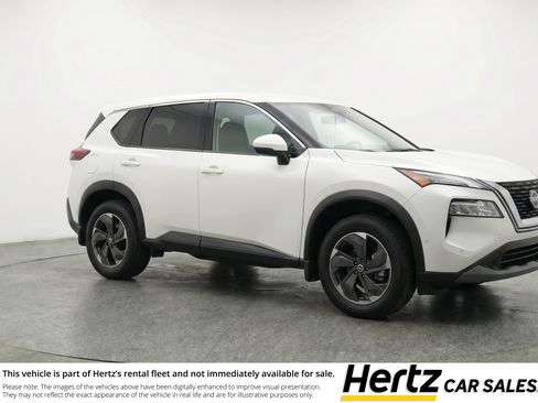 Used 2025 Nissan Rogue SV AWD/4WD image 1