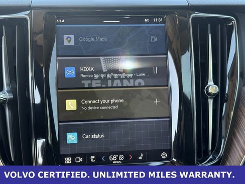 Certified 2023 Volvo XC60 B5 Plus w/ Climate Package image 26