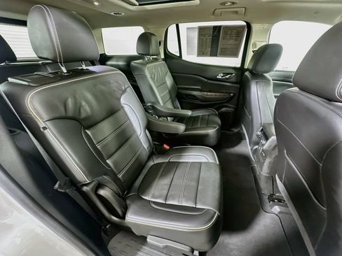 Used 2023 GMC Acadia Denali w/ Denali Technology Package AWD/4WD image 36