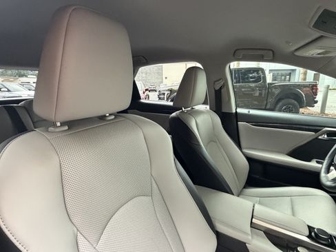 Used 2019 Lexus RX 350 FWD w/ Accessory Package image 44