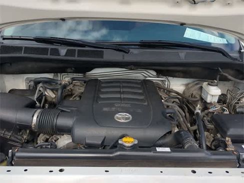 Used 2016 Toyota Sequoia Platinum image 15