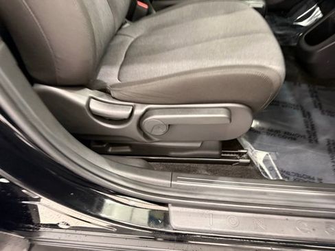 Used 2024 Hyundai Ioniq 5 SE image 21