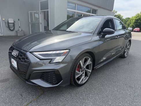 Used 2022 Audi S3 Prestige AWD/4WD image 3