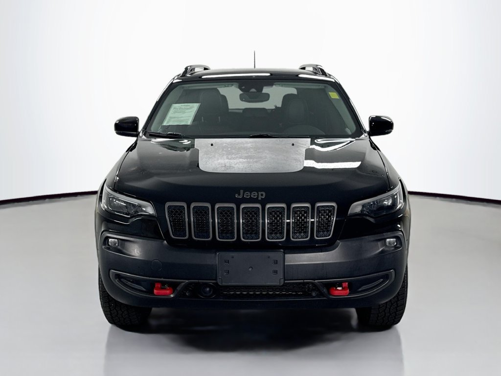 Used 2022 Jeep Cherokee Trailhawk w/ Comfort/Convenience Group AWD/4WD image 2