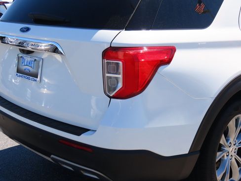 Certified 2023 Ford Explorer XLT w/ Equipment Group 202A image 12