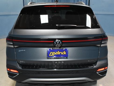 Used 2025 Volkswagen Taos SEL w/ Black Wheel Plus Package AWD/4WD image 27