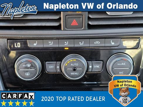 Used 2024 Volkswagen Jetta SE image 19