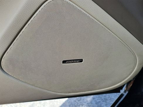 Used 2013 INFINITI G37 Journey w/ Premium Pkg image 31