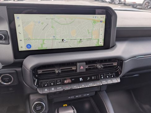 Used 2025 Toyota Land Cruiser w/ Premium Package image 30