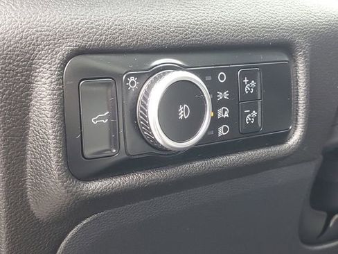 Certified 2023 Ford Explorer XLT w/ Equipment Group 202A image 3