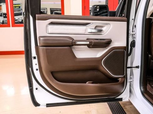 Used 2025 RAM 1500 Laramie w/ Laramie Southwest Edition AWD/4WD image 45