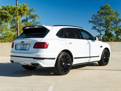 Used 2020 Bentley Bentayga Speed image 13