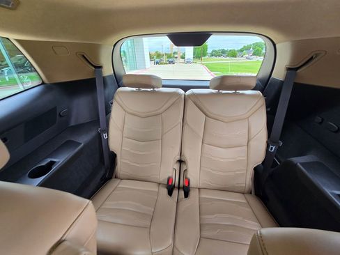 Used 2023 Cadillac XT6 Sport w/ Platinum Package AWD/4WD image 17