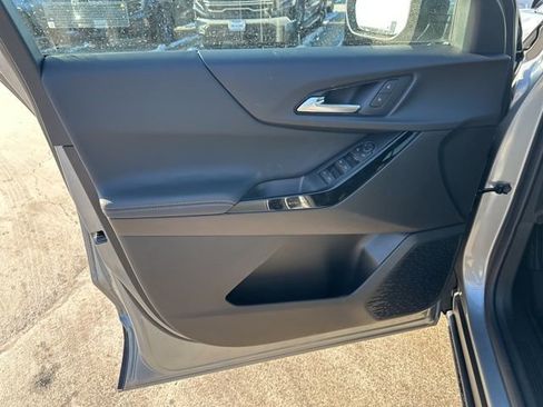New 2026 Chevrolet Equinox LT w/ LPO, Floor Liner Package image 12