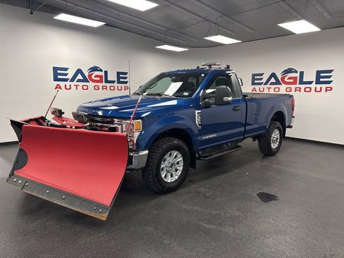 Used 2022 Ford F350 XLT w/ XLT Value Package image 6