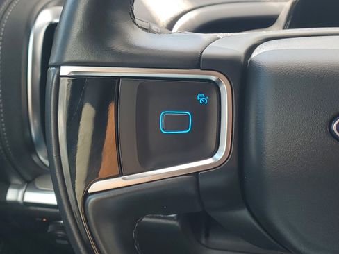 Certified 2025 Ford Expedition Max Platinum image 26