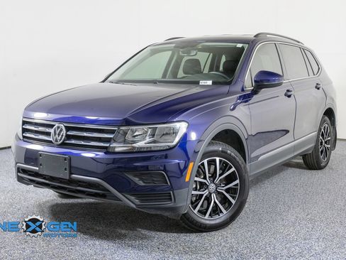 Used 2021 Volkswagen Tiguan SE FWD image 3
