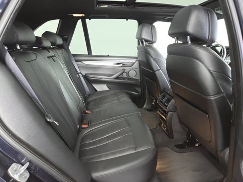 Used 2017 BMW X5 xDrive50i AWD/4WD image 30