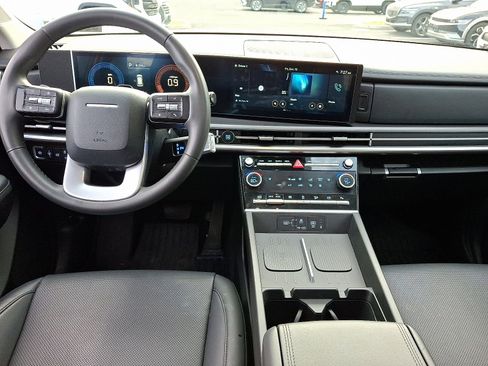 Used 2024 Hyundai Santa Fe XRT image 15