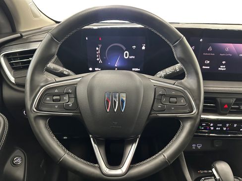 Used 2024 Buick Encore GX Avenir image 16