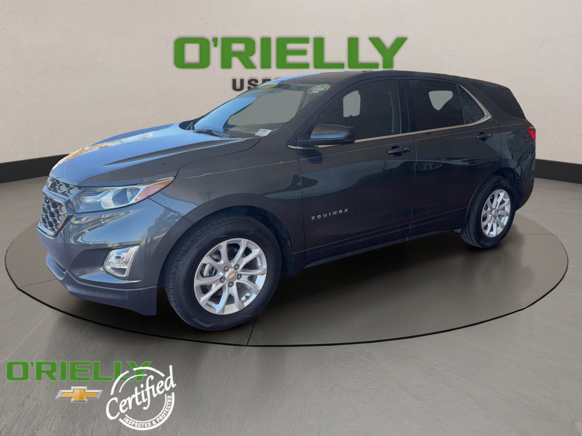Used 2019 Chevrolet Equinox LT w/ LPO, Blackout Package FWD image 2
